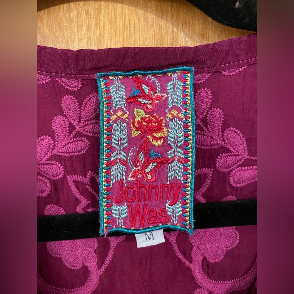 Johnny Was Montak Embroidered Tunic in Rose Wine - Picture 4 of 6